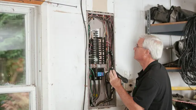 Elektrikçi seçerken güvenliği nasıl garanti altına alırsın?