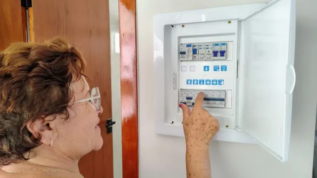 Elektrikçiden Teklif Almadan Önce Sorman Gereken 10 Soru