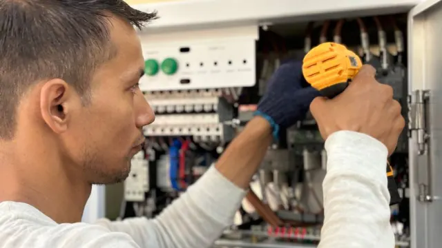 En Yakın Elektrik Ustasını Bulmak — Zaman Kaybetmeden Doğru Kişiye Ulaş